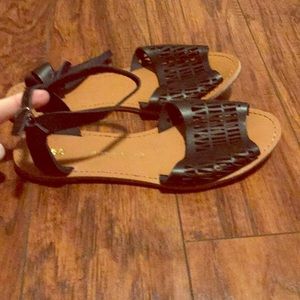 GAP sandals